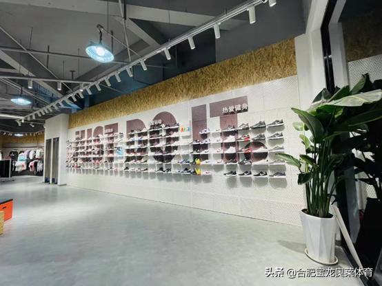 琼海耐克阿迪达斯折扣店加盟,阿迪达斯折扣店加盟