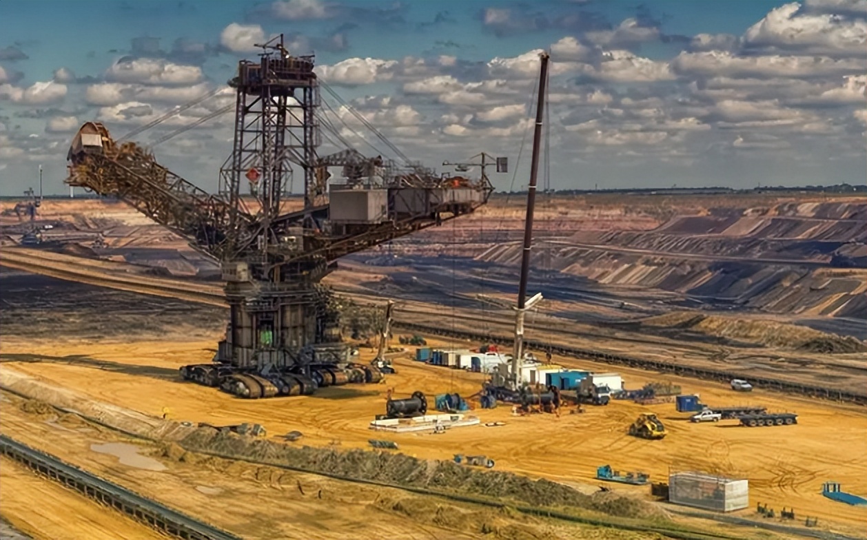 中国“反制”生效了？芯片原材料被断供，外媒：避开中国供应链