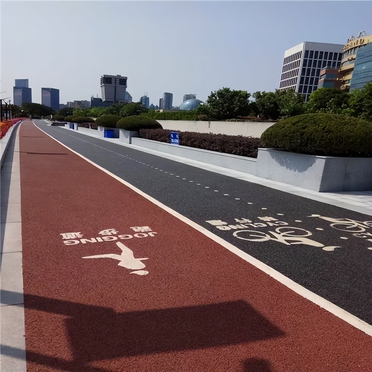 正宗彩色混凝土主要功能与优势,彩色混凝土弊端