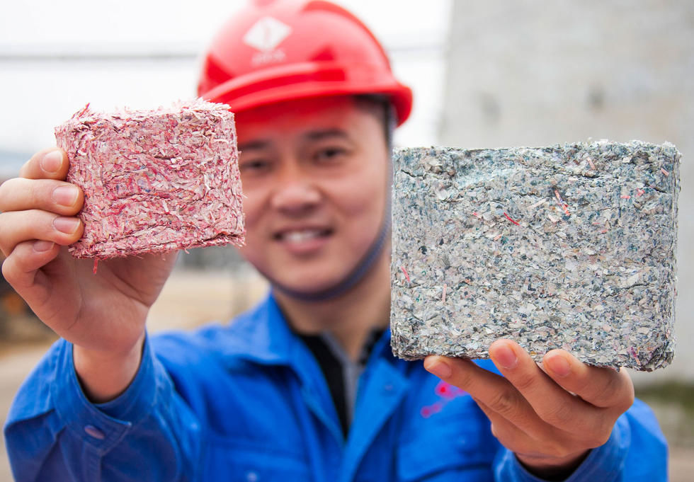 6000元钞票被小孩撕碎,6000元现金被儿子撕成碎片