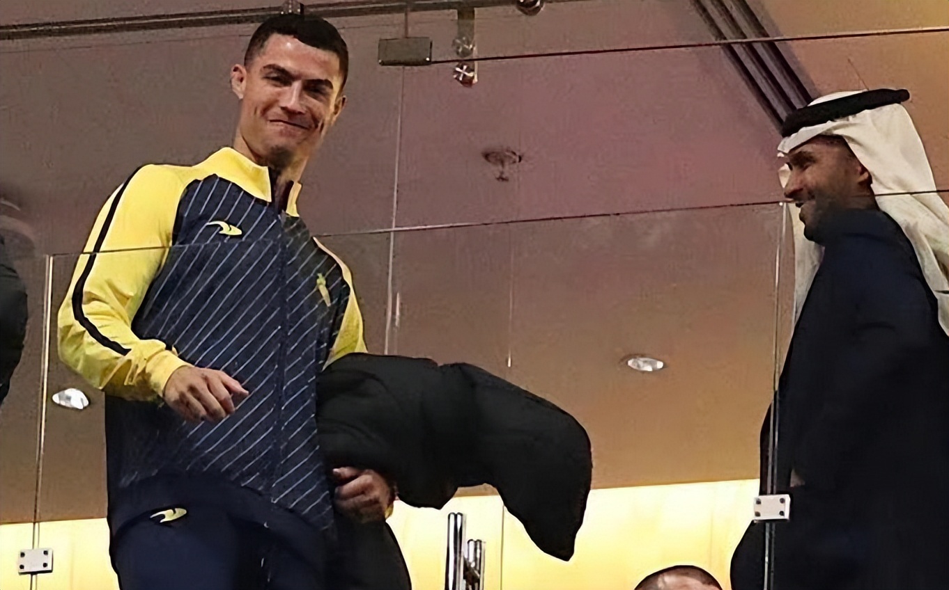 c罗迎国家队200场里程碑图片,c罗迎回归首秀