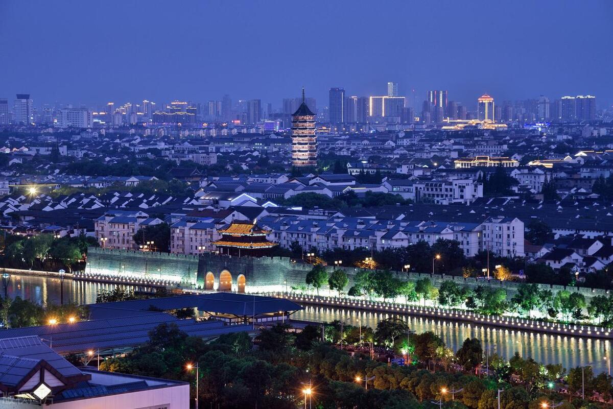 2017全国财政收入排名前30强城市,今年前5月全国财政收入前30强城市