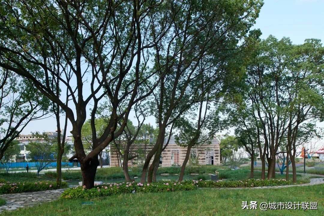 城市更新工业遗址改造,城市景观更新改造案例