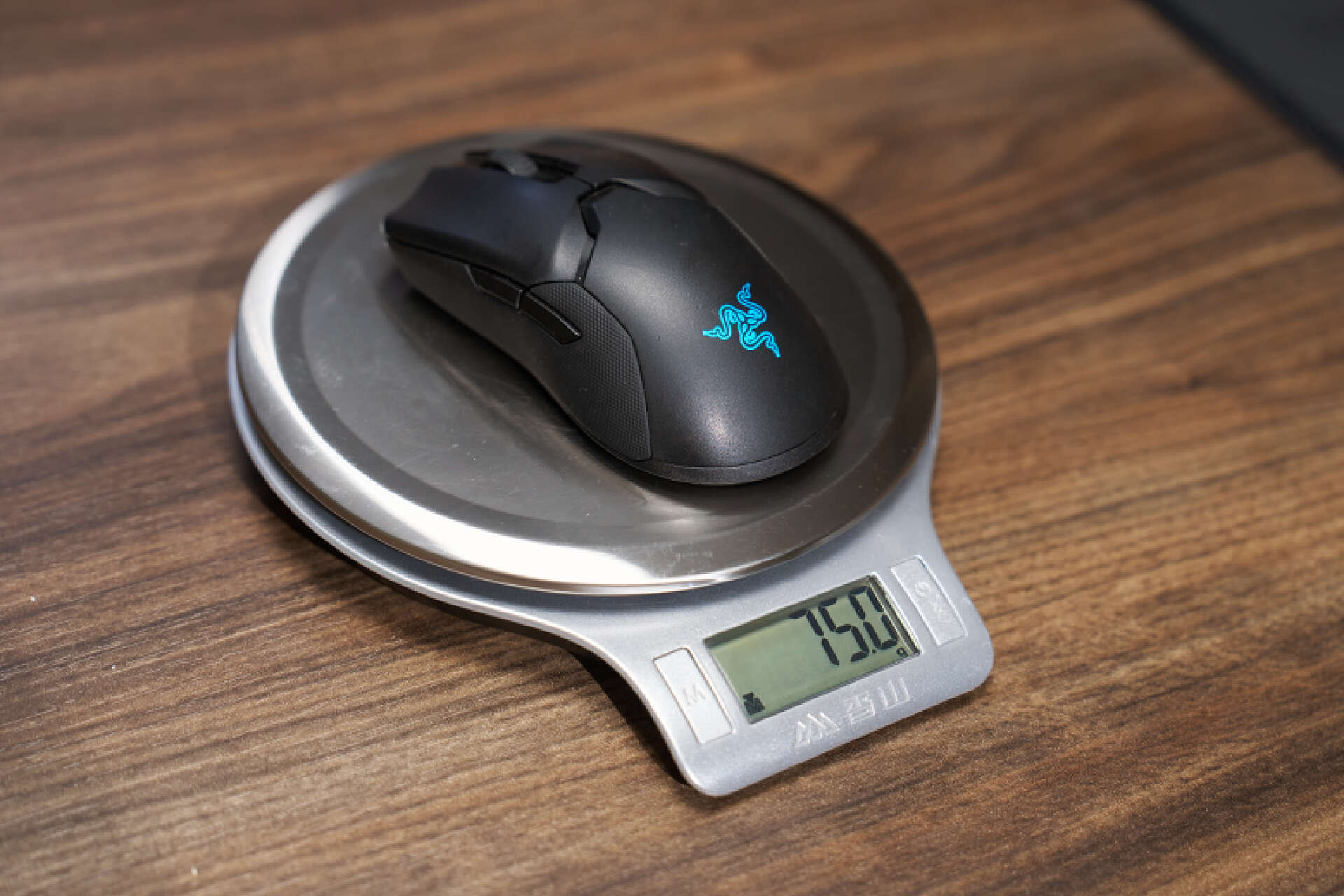 便宜鼠标和电竞鼠标外观对比,精选五款无线鼠标百元性价比之选