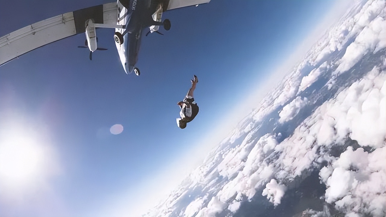 富家女不顾反对玩极限运动，24岁命丧天门山，遗书表明她早知结果