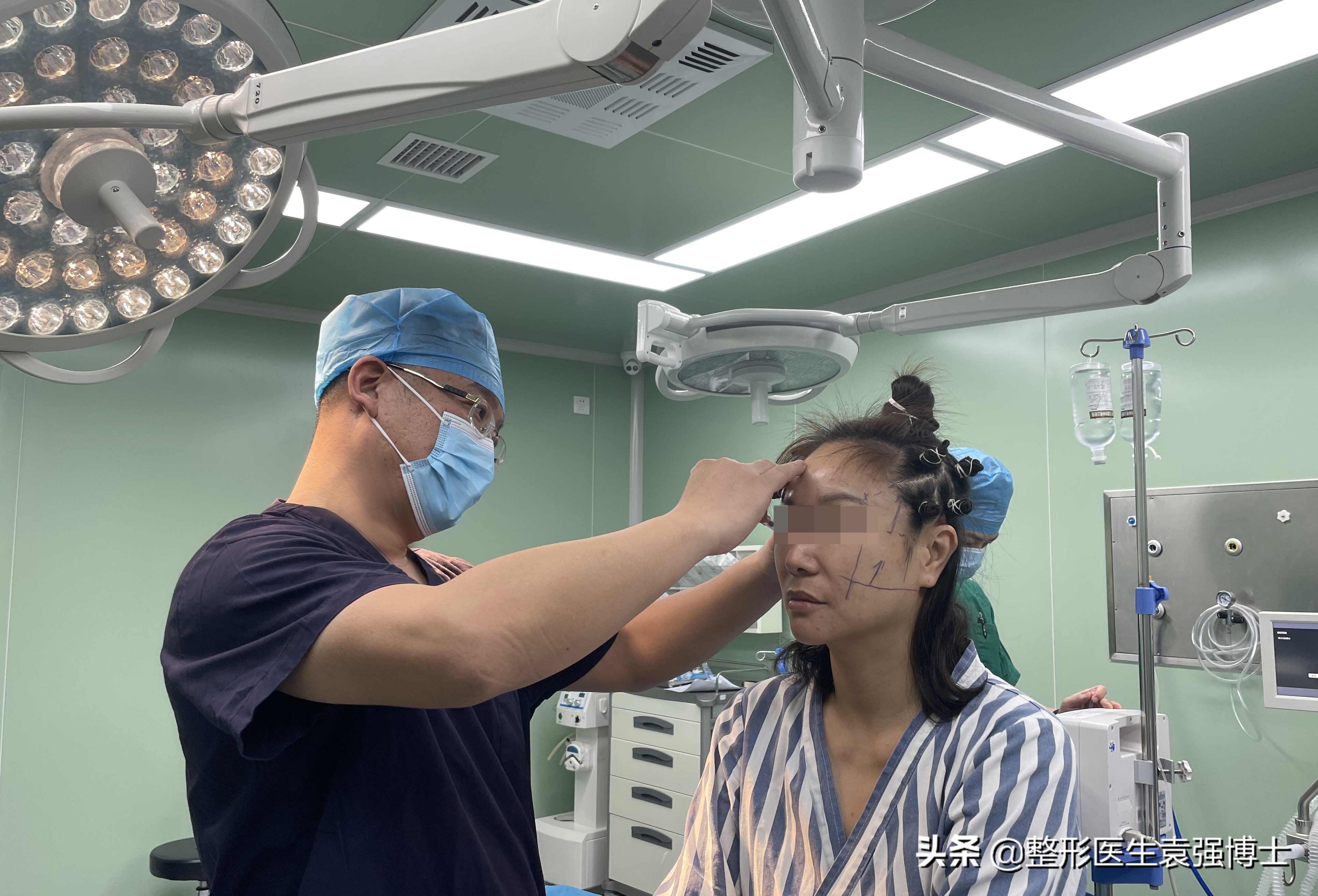 亲身经历拉皮手术5年后加速衰老,54岁姐姐分享大拉皮术后恢复历程