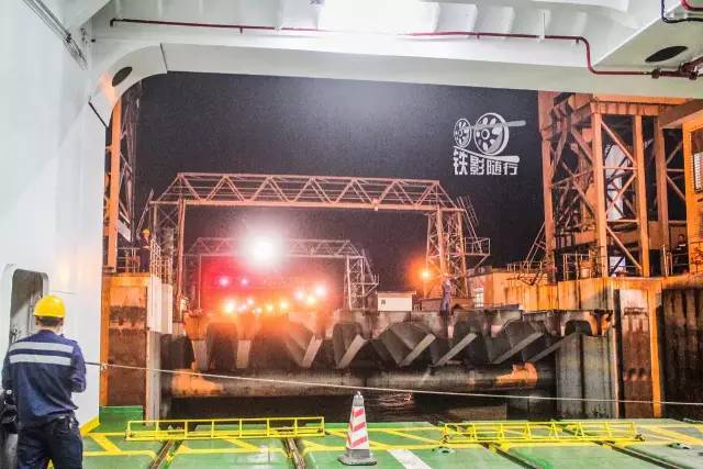 铁影|火车坐船过大海——粤海铁路运转记