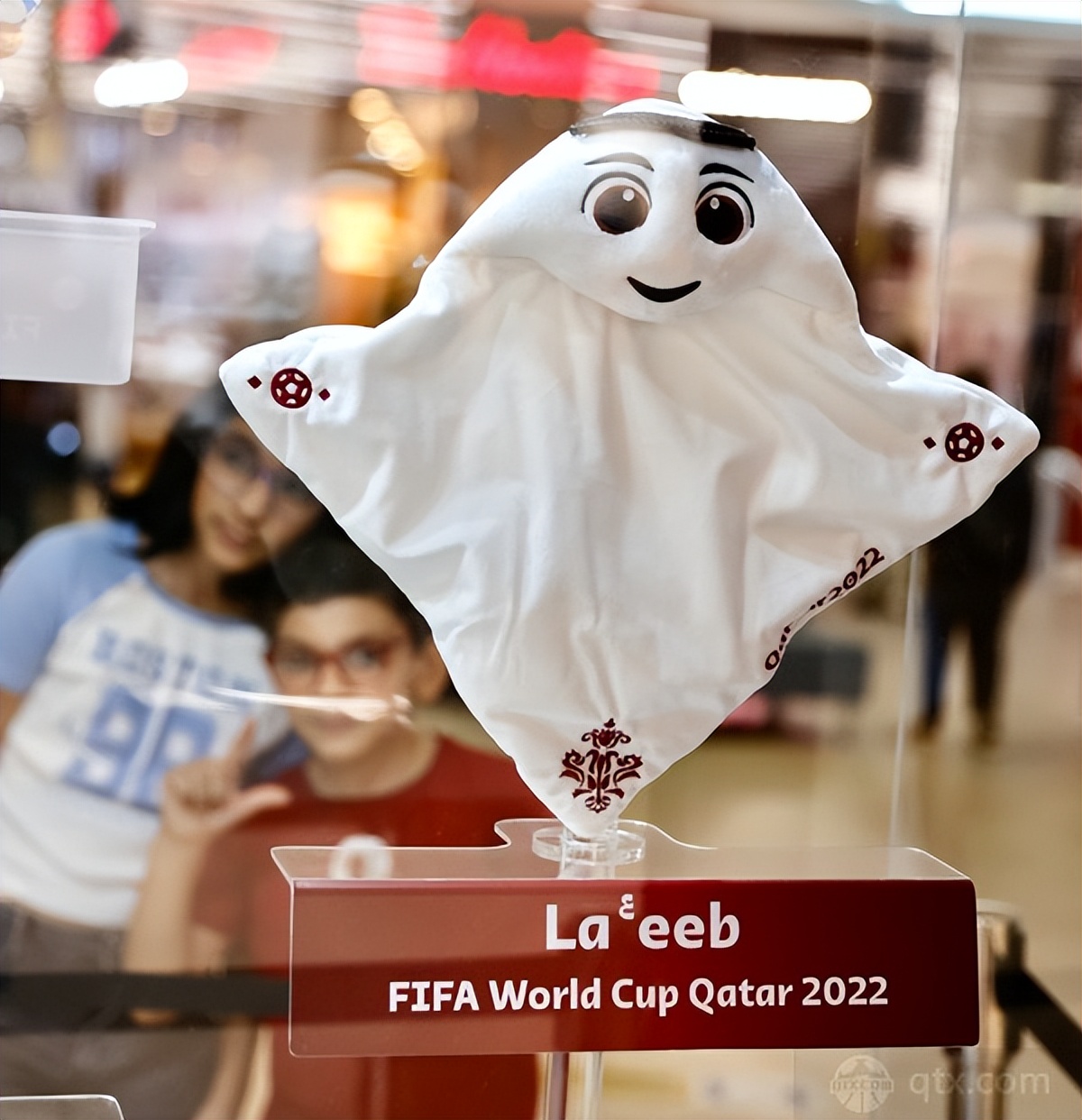 卡塔尔世界杯花了多少钱,卡塔尔世界杯真正花了多少钱