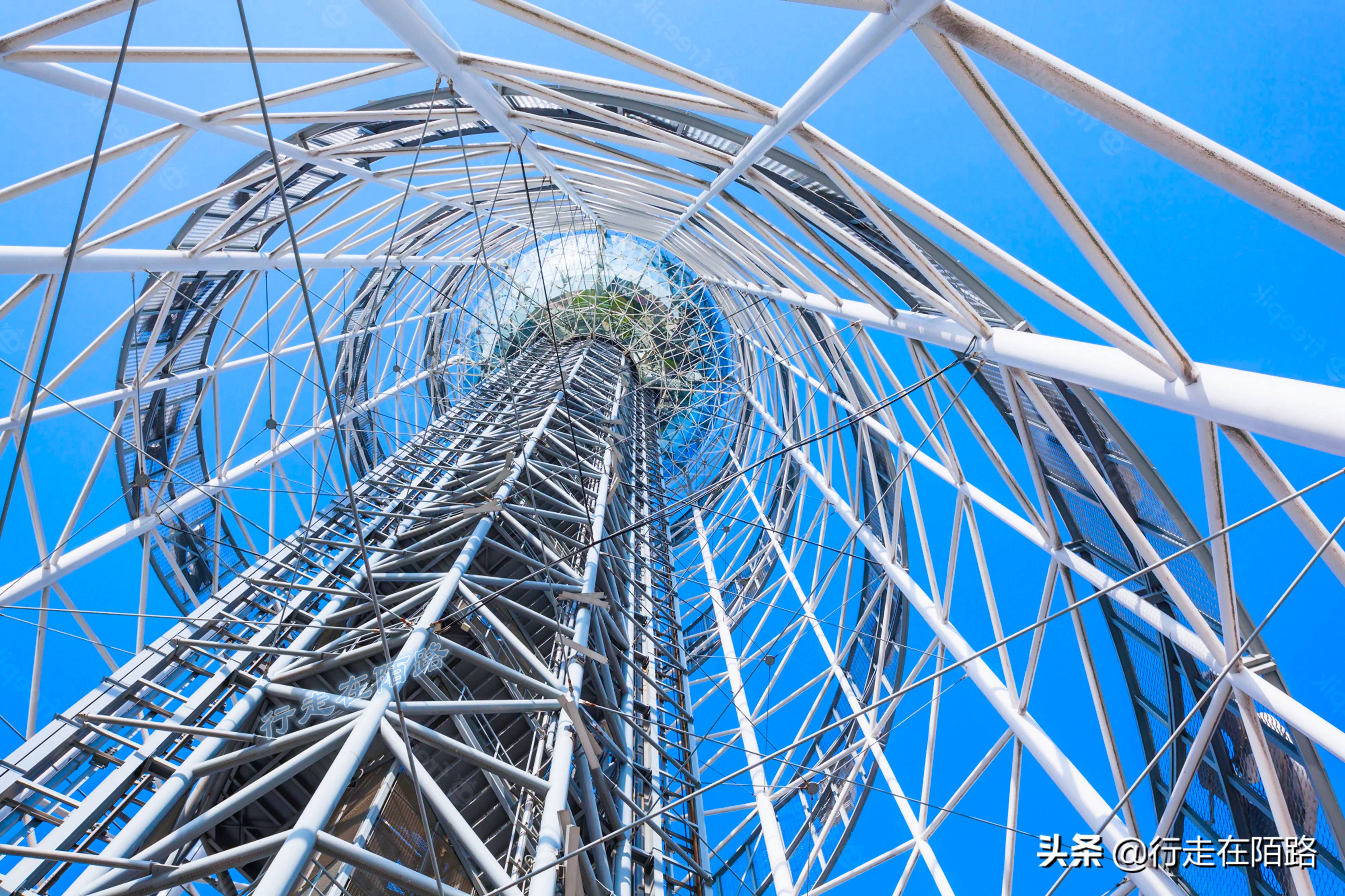 格鲁吉亚城市风景,格鲁吉亚黑海边的旅游胜地