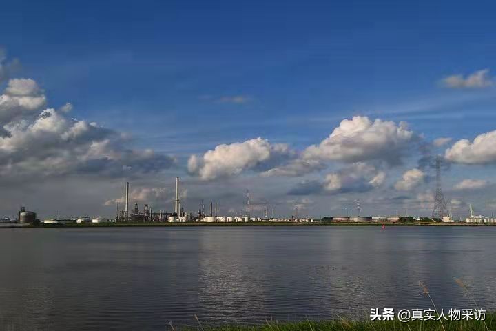 我，上海人，90年代月入2万，在外企25年，50岁为孩子移民比利时