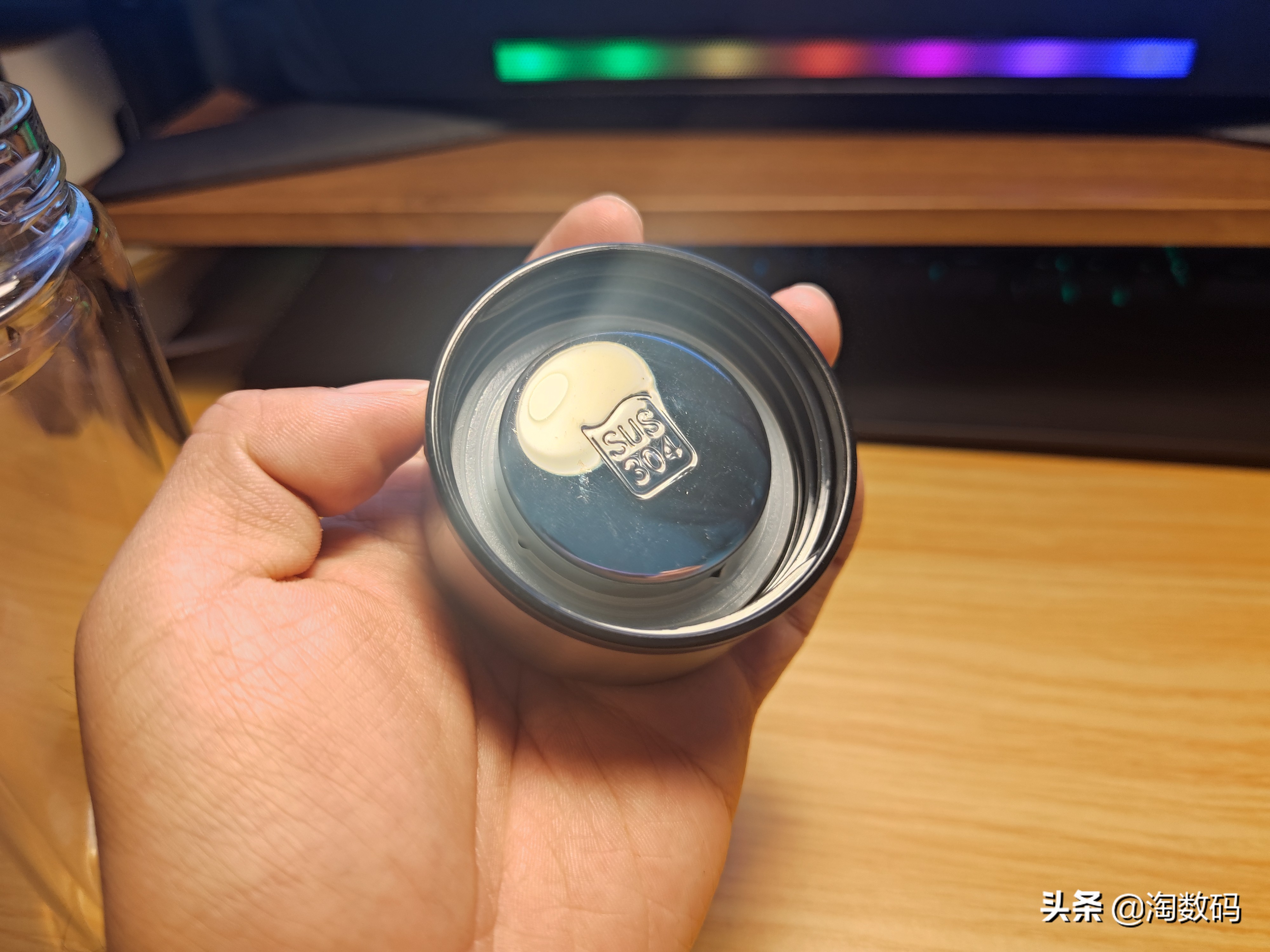 奥克斯电热水壶自动保温一体测评,奥克斯aux保温杯