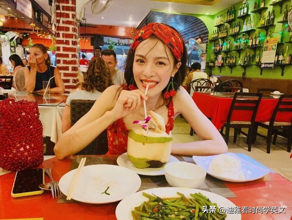 夏日氛围感女生照片,夏日女孩氛围感