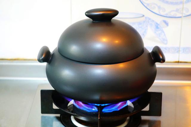 大家都在用哪个品牌的锅具,厨房必备的4种锅具