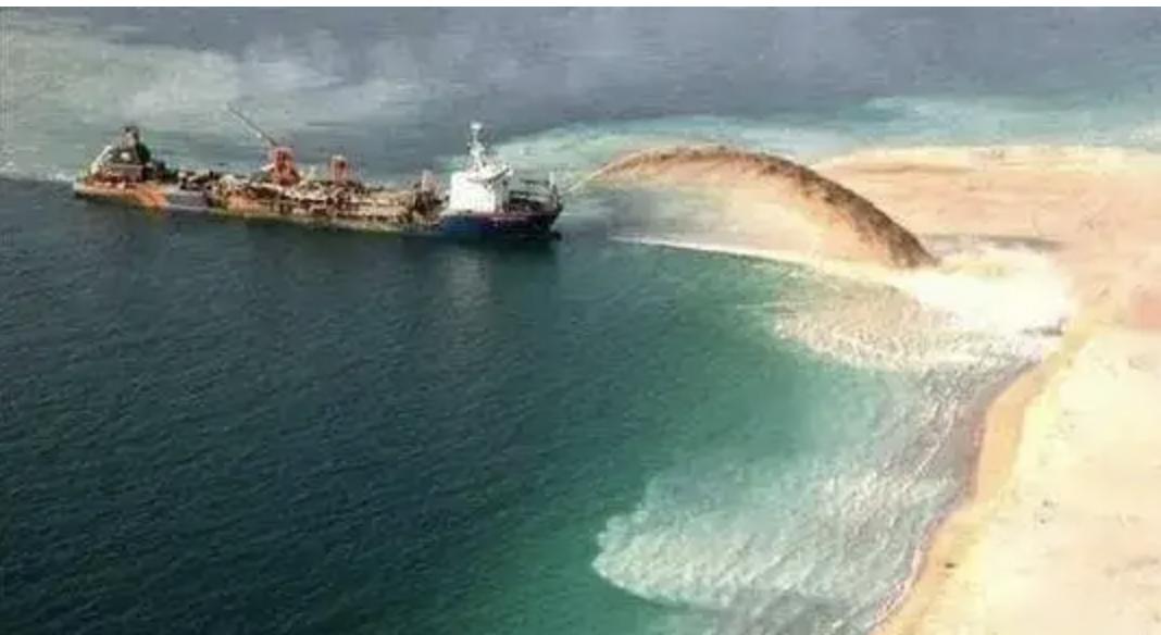 我国南海最大的人工岛礁是哪一座,中国南海目前吹填的最大岛礁