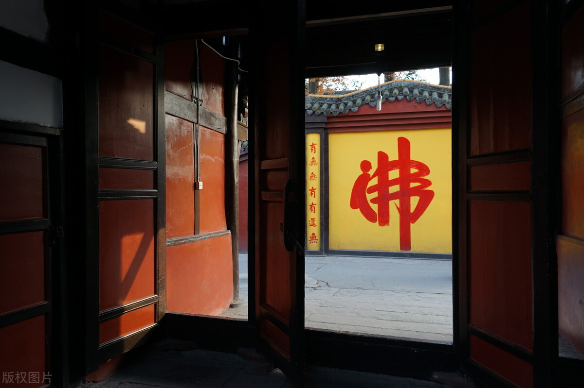 喜欢抄底的人最后怎么样了,喜欢抄底跌停的股票