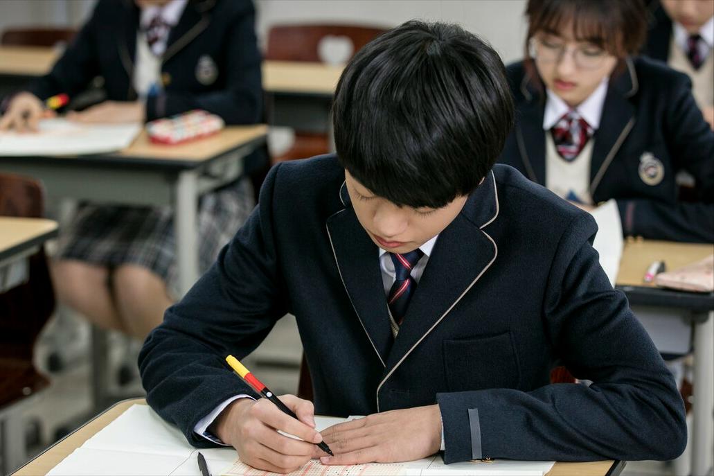 中国人去朝鲜会有什么样的待遇,中国人去到朝鲜朝鲜人会做什么