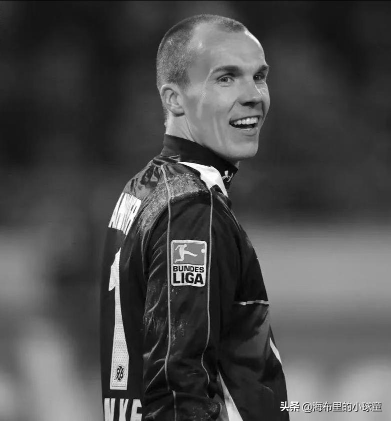 最近离世的足球巨星,死得最惨的10位足球球星