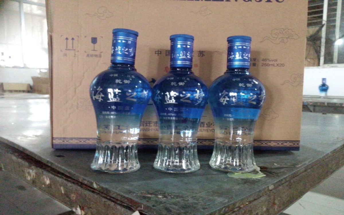 宿迁人喝酒怪象:老百姓口头表扬洋河，却嘴很“诚实”，专挑这3款