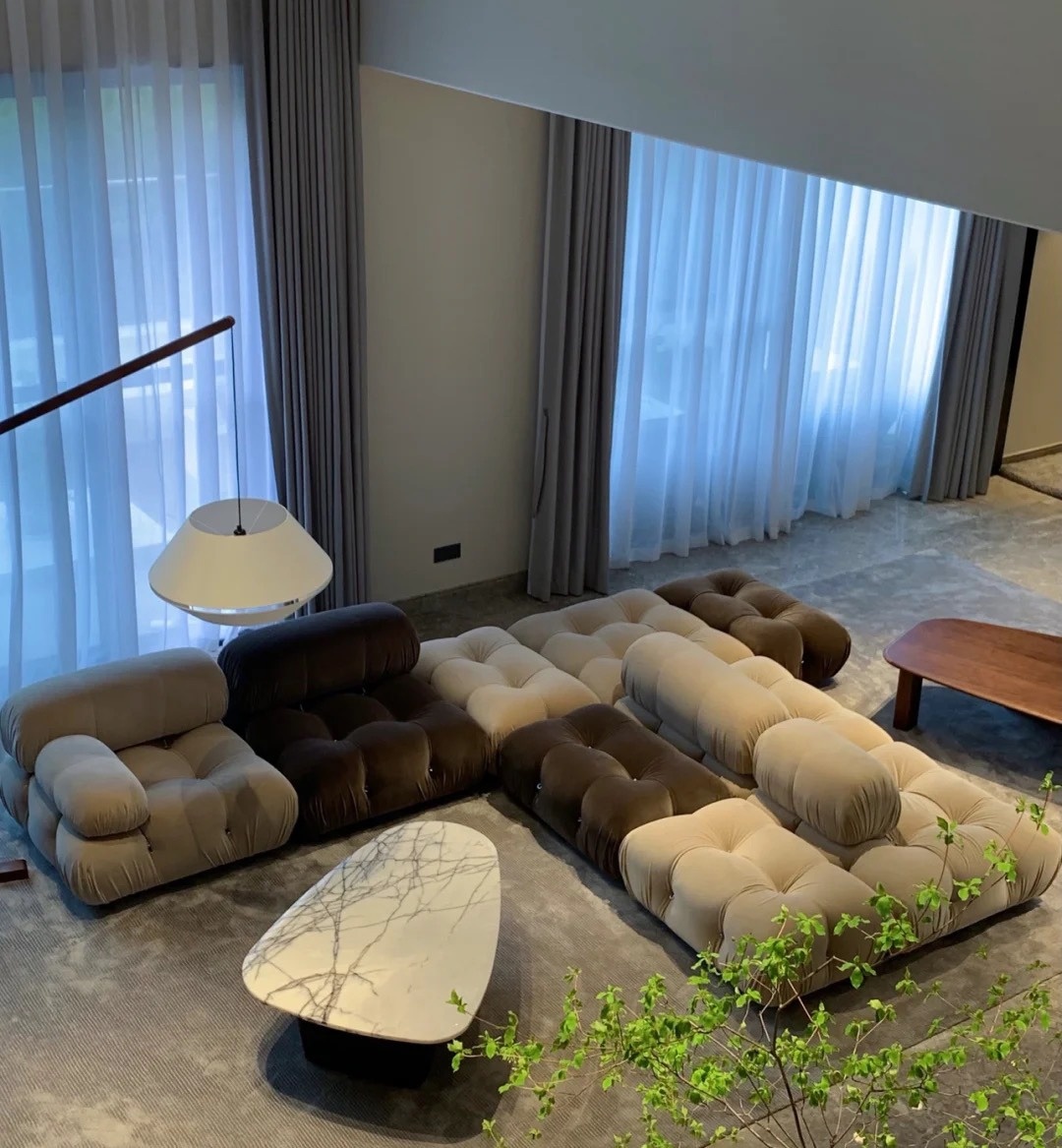 如何挑选轻奢沙发,如何选择一张舒服又好看的沙发