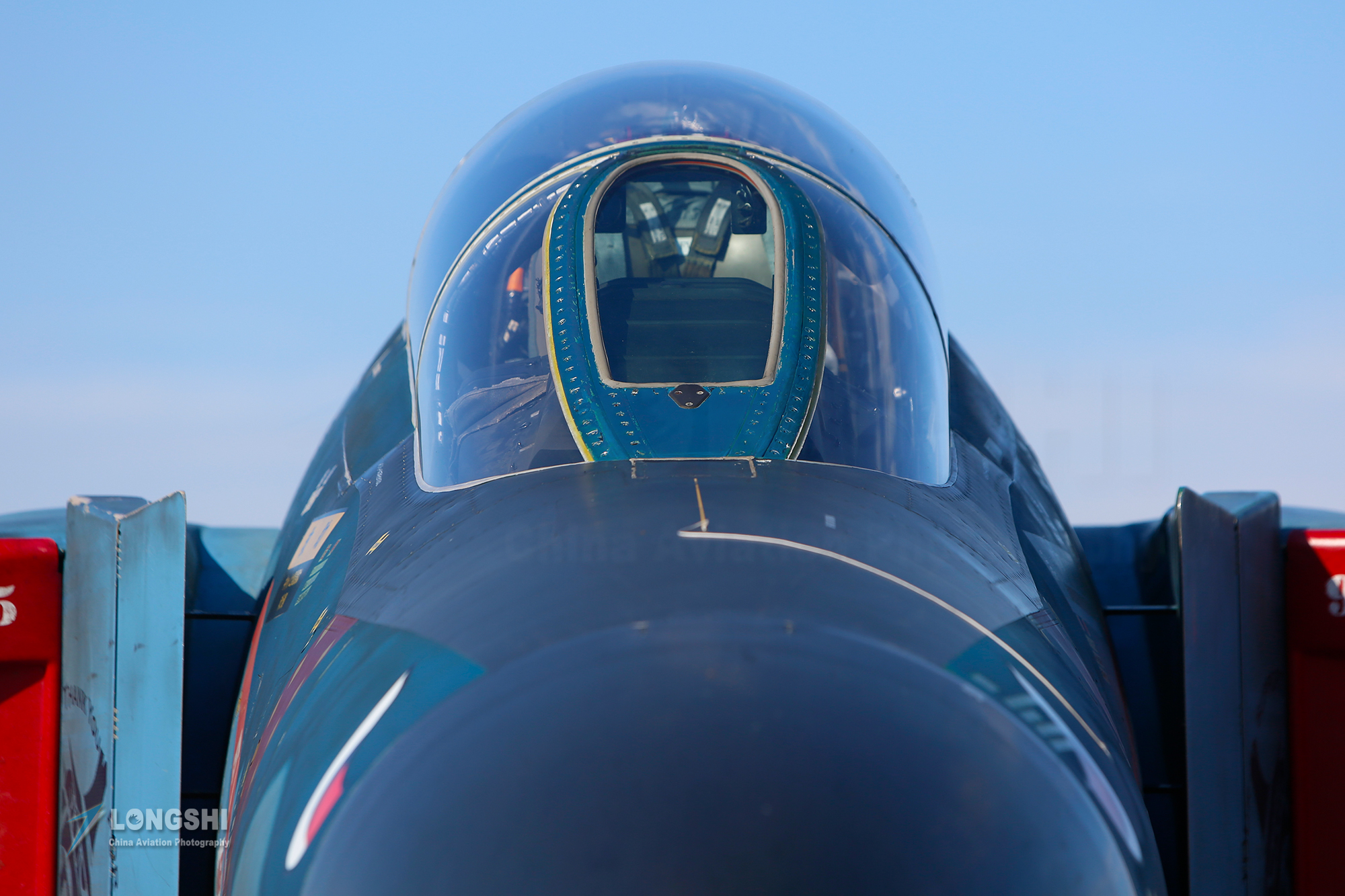 倒行逆施！日本猛增防卫预算，叫嚣要应对中国，岸田文雄跪舔拜登