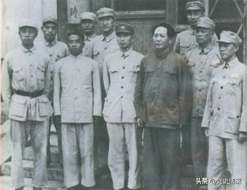 张爱萍：有儒将之称的开国上将，被毛主席点名受命初创人民海军，指挥了我军唯一一次陆海空三军协同登陆战