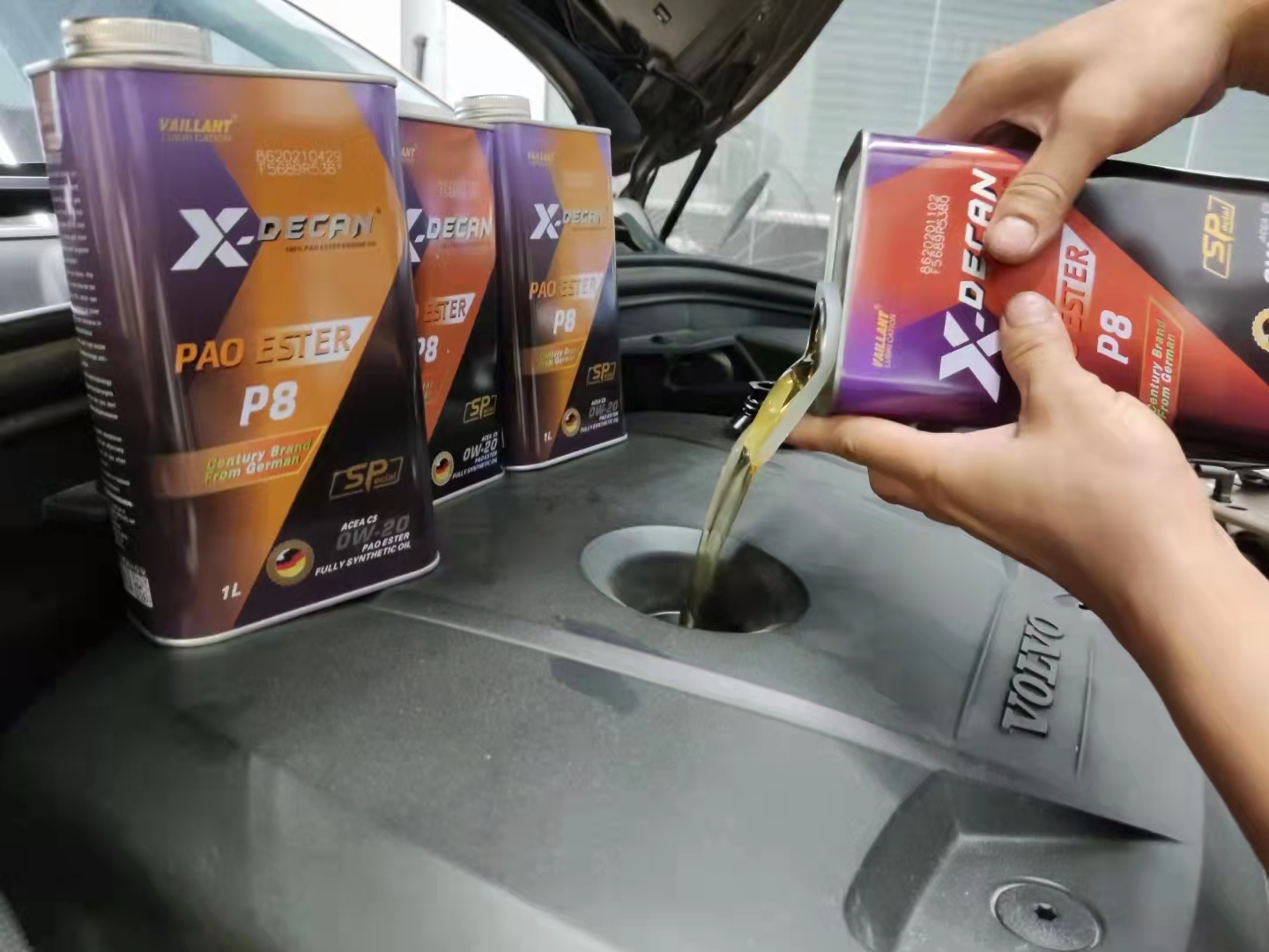 车白色内饰脏了怎么清洗,车内脏了怎么擦干净