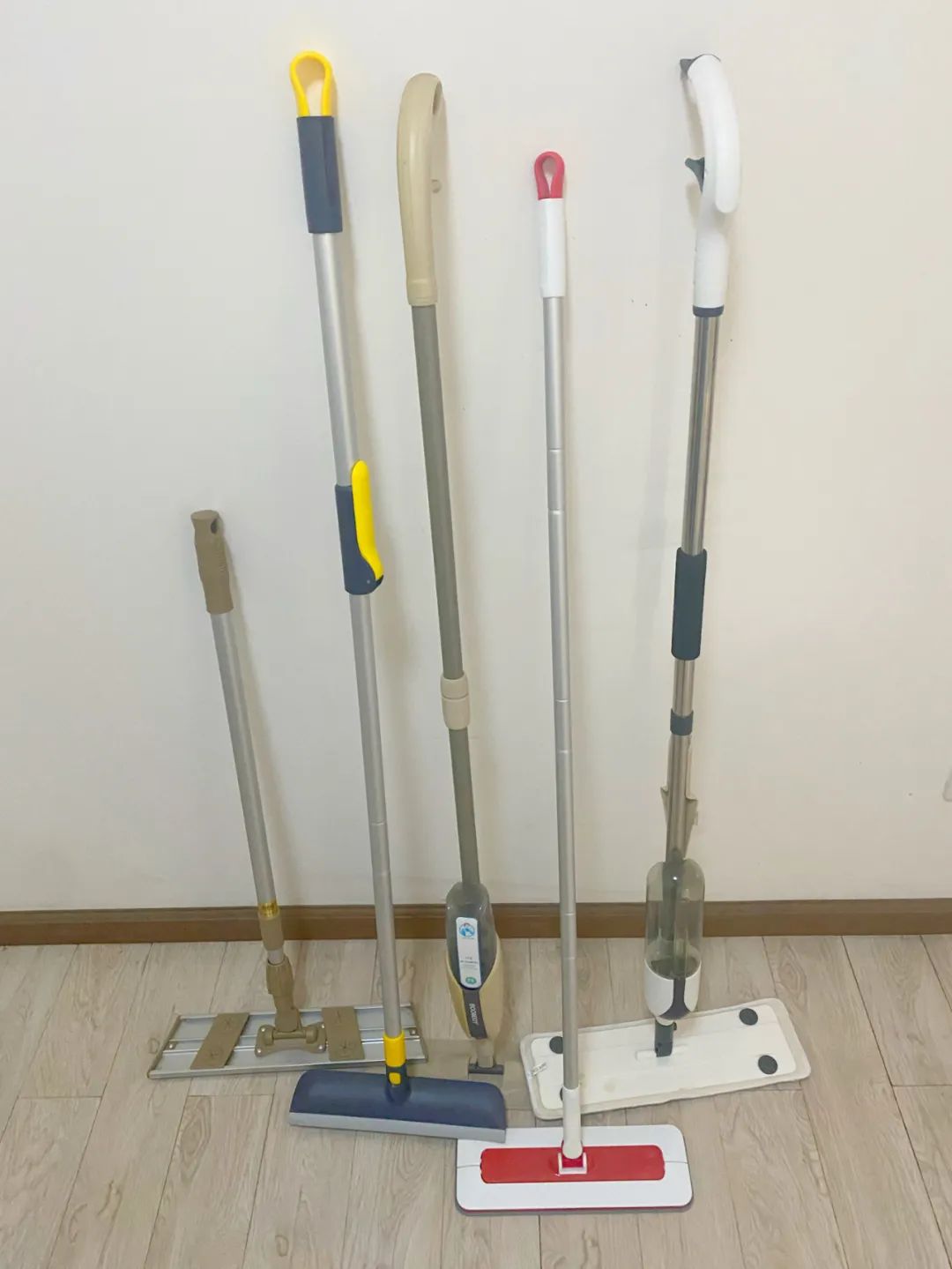 家里怎么选拖把好用又实惠,家用拖把选购攻略