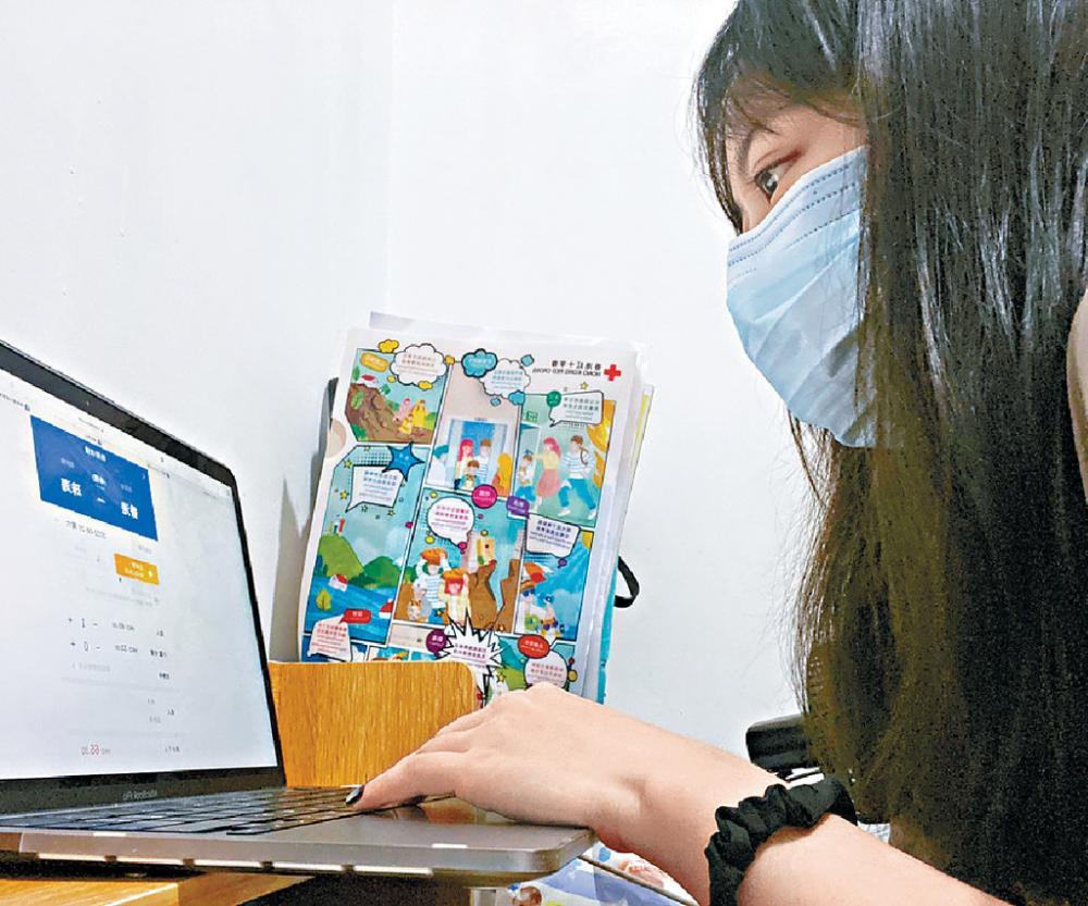 港生回内地开学难比登天，过关巴士票价上万！特别方案马上出台