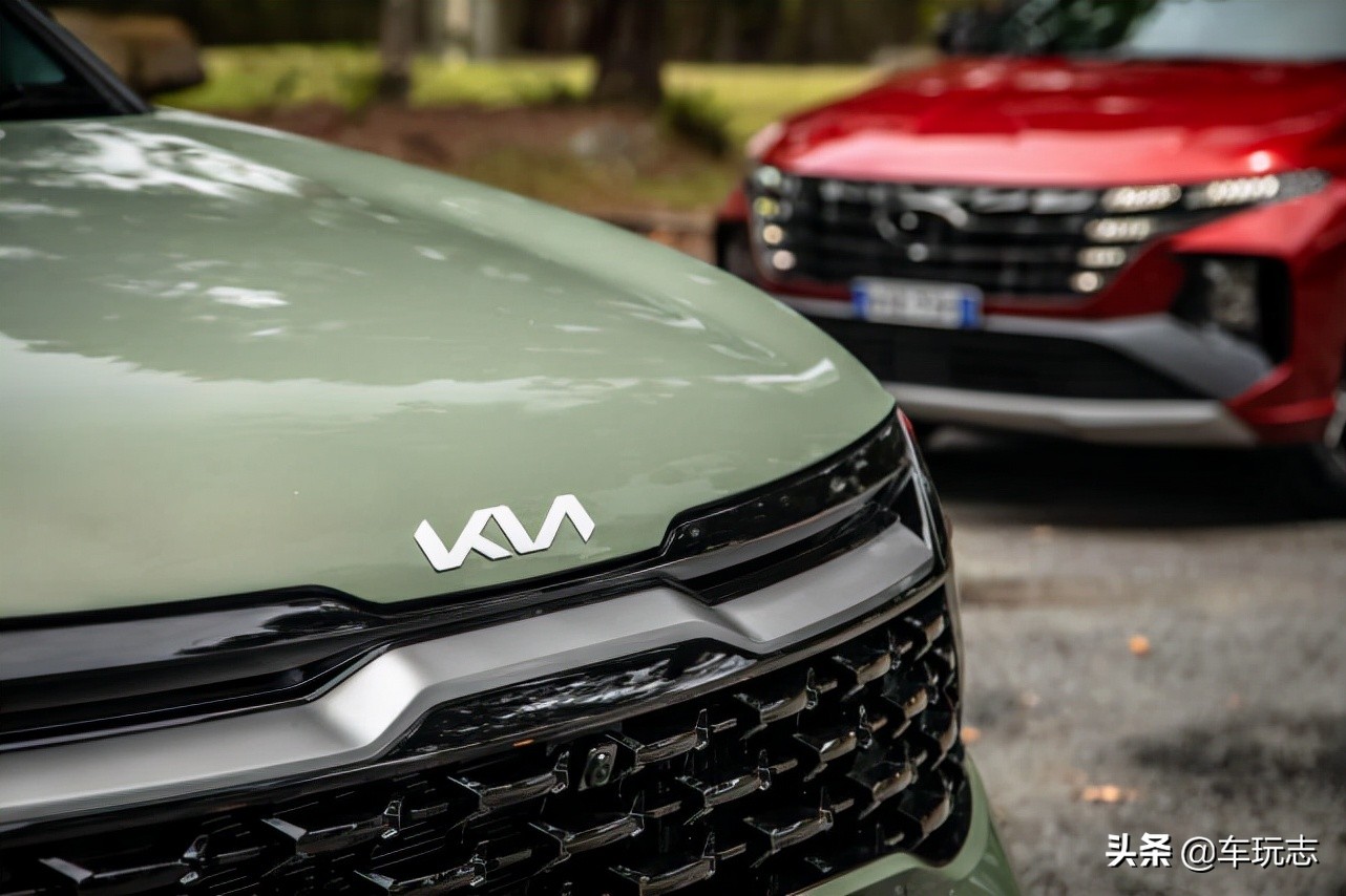 2022年起亚狮跑与现代途胜对比评测