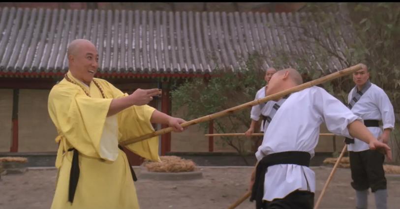 1982年的少林寺中于海演的是谁,新少林寺方丈扮演者于海还活着吗