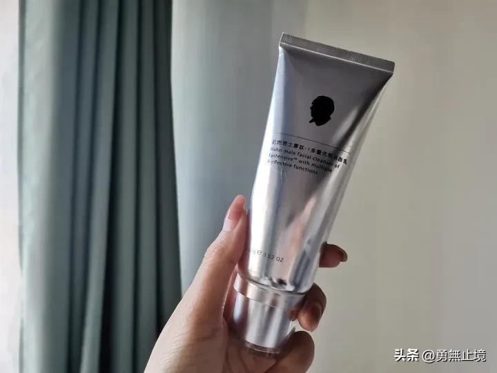 男士去黑头控油效果最好的洗面奶,2022男士洗面奶测评实测第一名