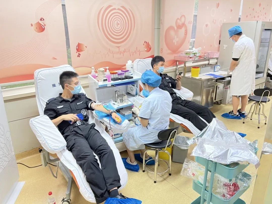 雷锋精神在今天的实际意义,雷锋精神活动视频