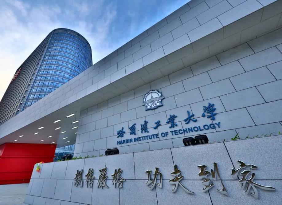 浙大和北理工哪个排名靠前,浙大在全国高校排名第几