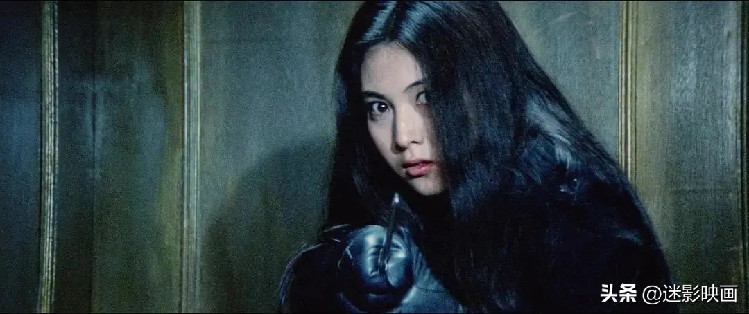 50年前的邪典片,港产抗日神剧,尺度大胆故事生猛,删减才能播出