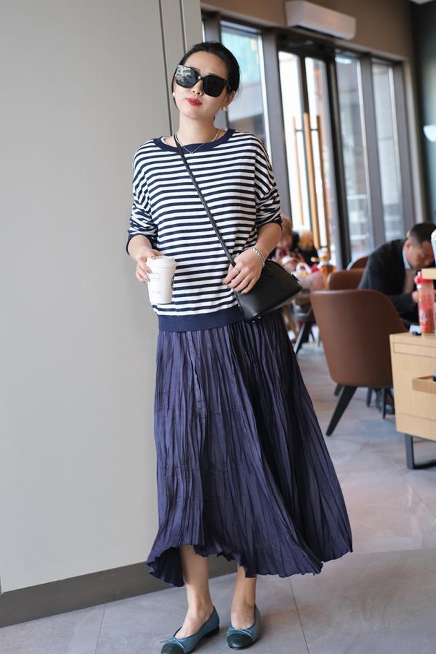 醋酸裙潮气质,小个子蕾丝裙今年流行什么裙