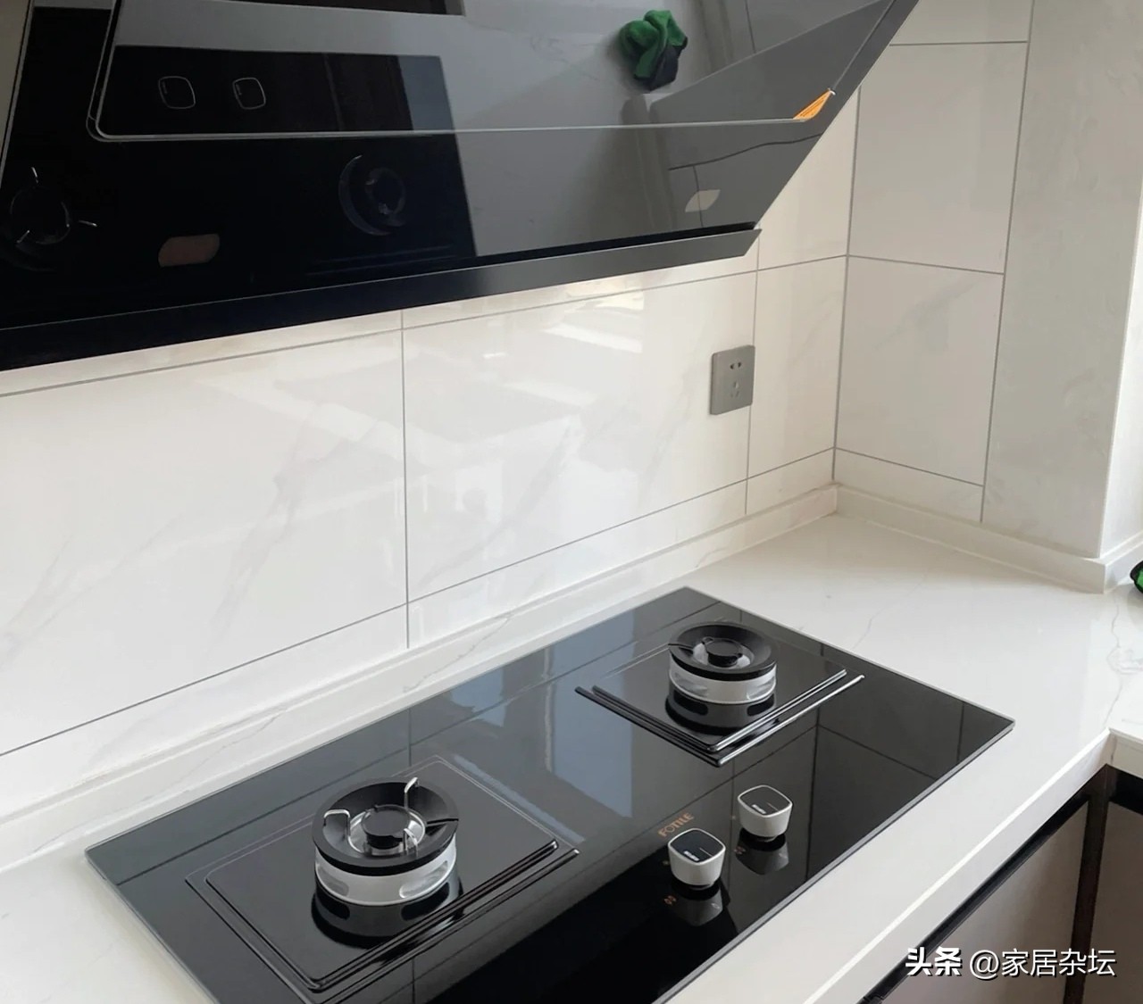 燃气灶为何差价那么大,燃气灶600和3000的有什么区别