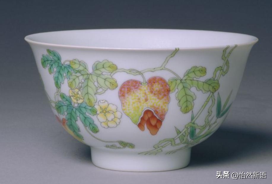 怎样鉴定粉彩瓷的手绘和贴花,如何区分珐琅彩和粉彩瓷器