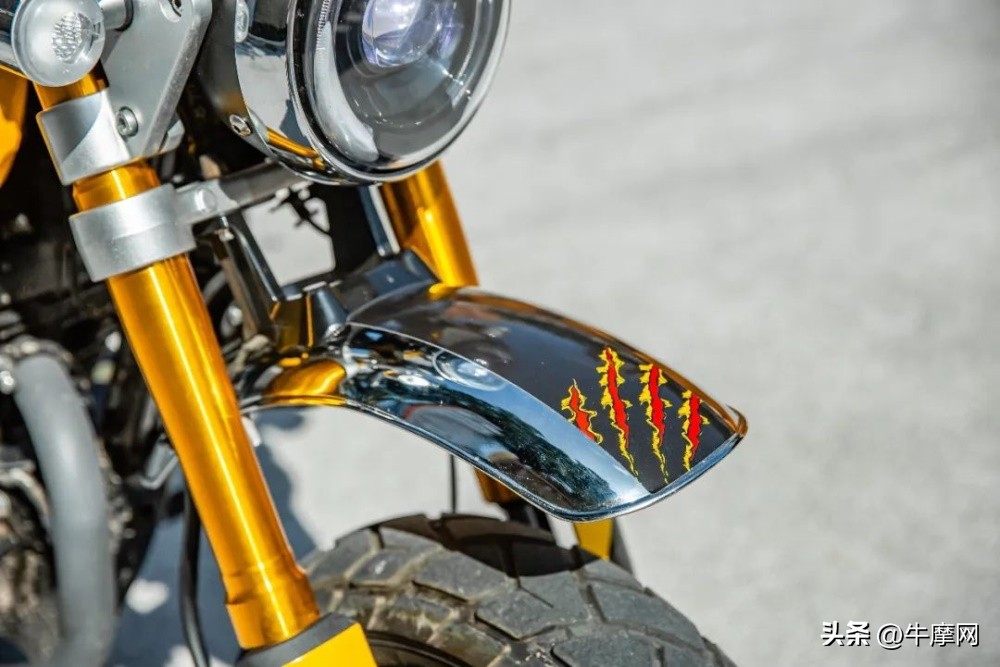 银钢150和蜜獾怎么选,平头哥蜜獾的战斗力有多强