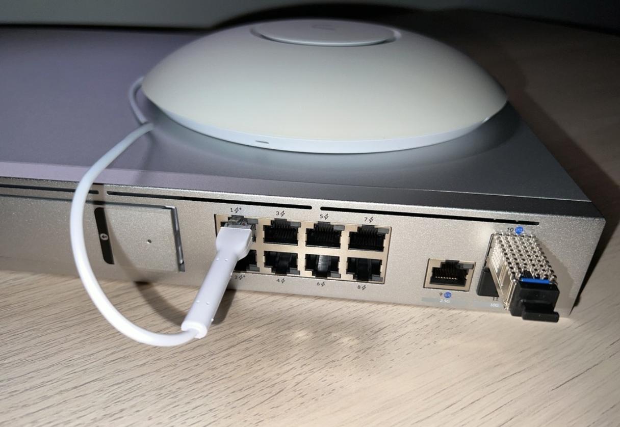 ubntudmse开箱,udmse评测