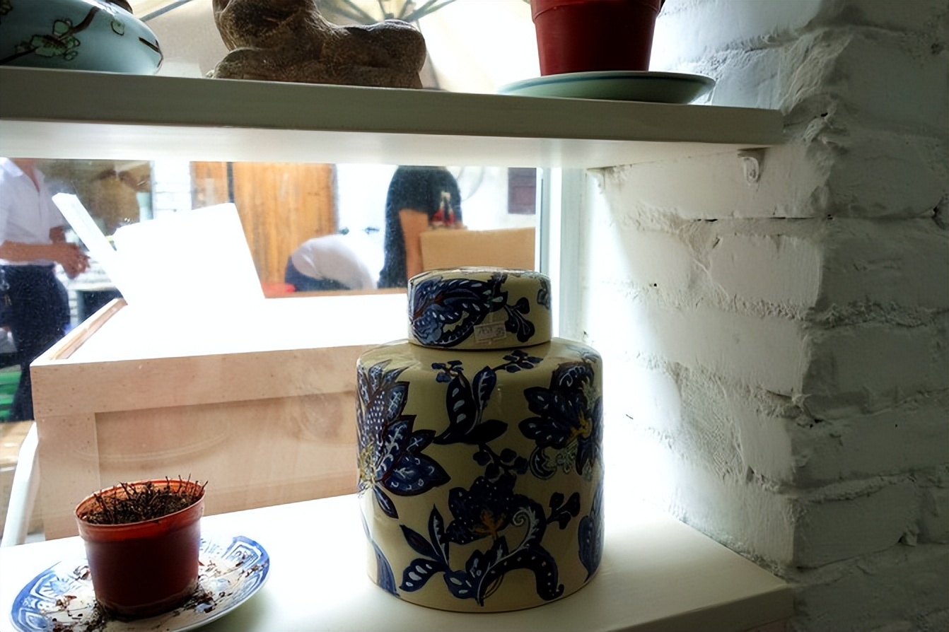 景德镇陶瓷之都在哪里,逛景德镇陶瓷城