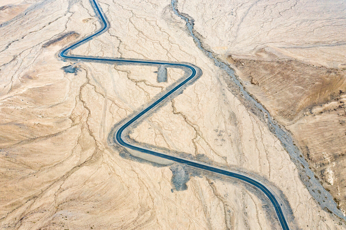 巴基斯坦用上中国制造，我们收获了用户好评，还接收了重要信号！