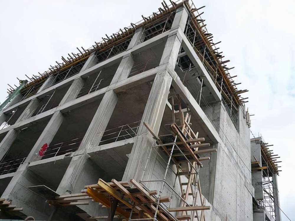 水泥寿命只有50年,水泥寿命50年到期了还能住吗