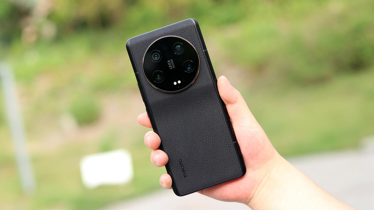 小米13ultra和三星s22ultra怎么选,小米13ultra和小米14promax哪个好