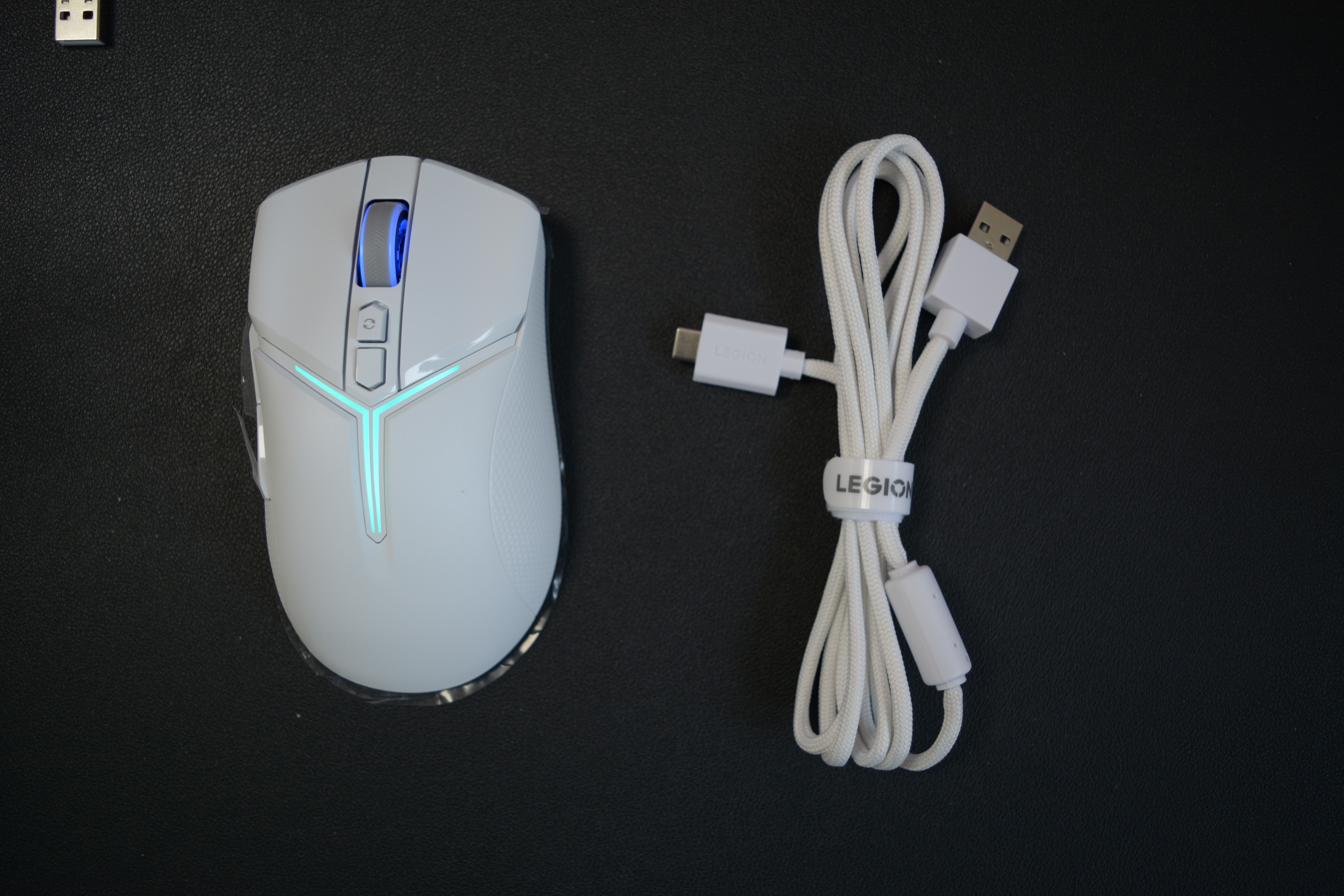 拯救者m7鼠标有线怎么用,拯救者m7鼠标和狗屁王一代比较