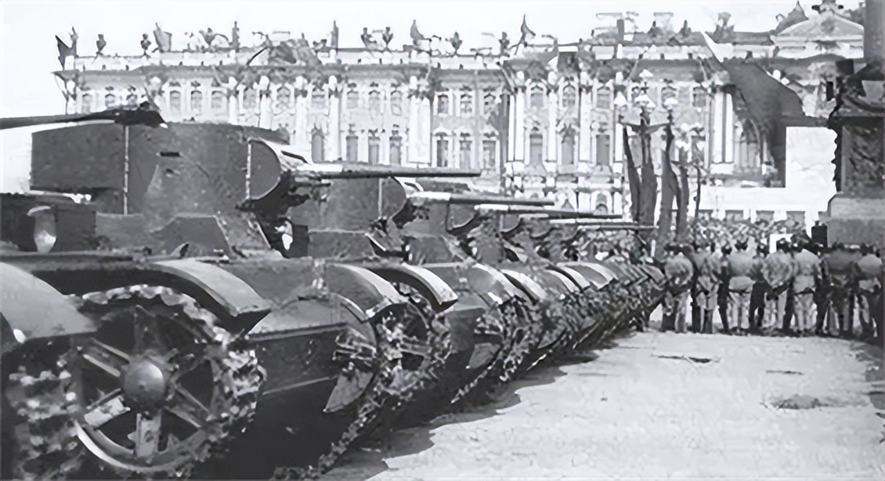 攻入柏林后的苏军,攻入柏林前后死多少苏联人