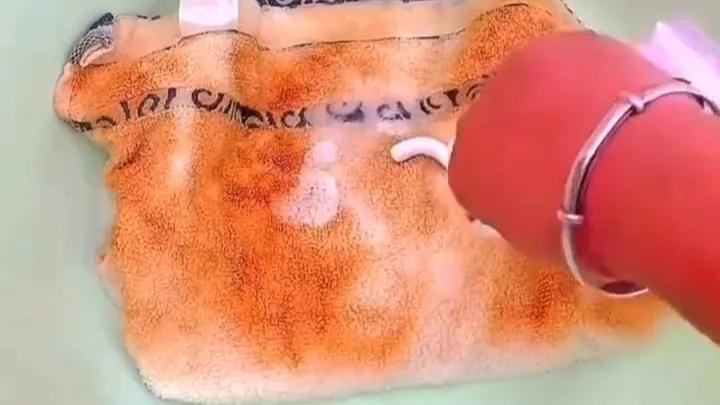 食盐怎么清理,食盐清洗衣物妙招