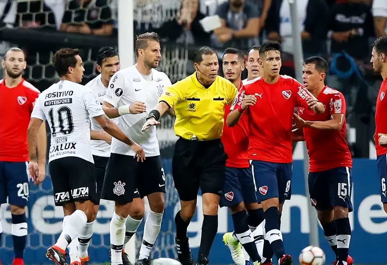 埃雷迪亚诺vs卡塔基内斯比分预测,埃雷迪亚诺vs阿拉捷伦斯