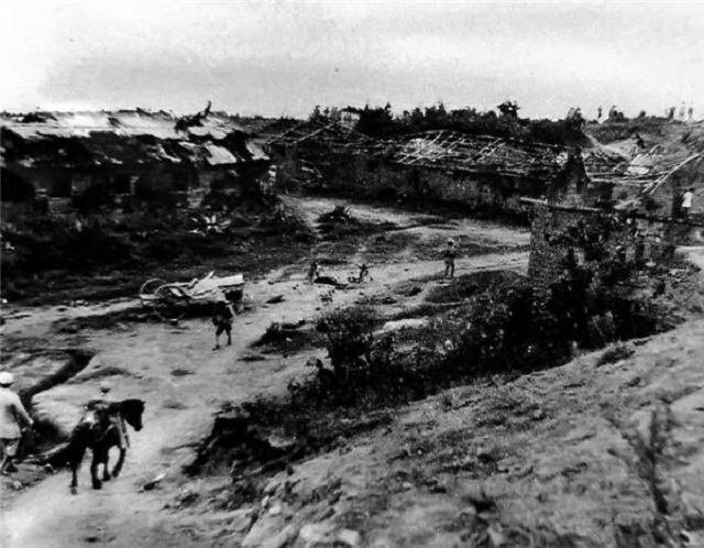 永久跪在中国的日军雕像,日本要求拆除跪着的日军雕像