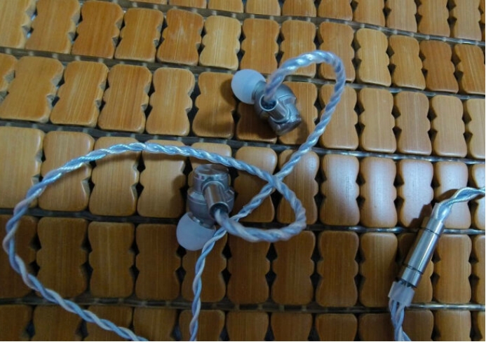 降噪入耳式有线耳机十佳评测,降噪好音质好的头戴式耳机推荐