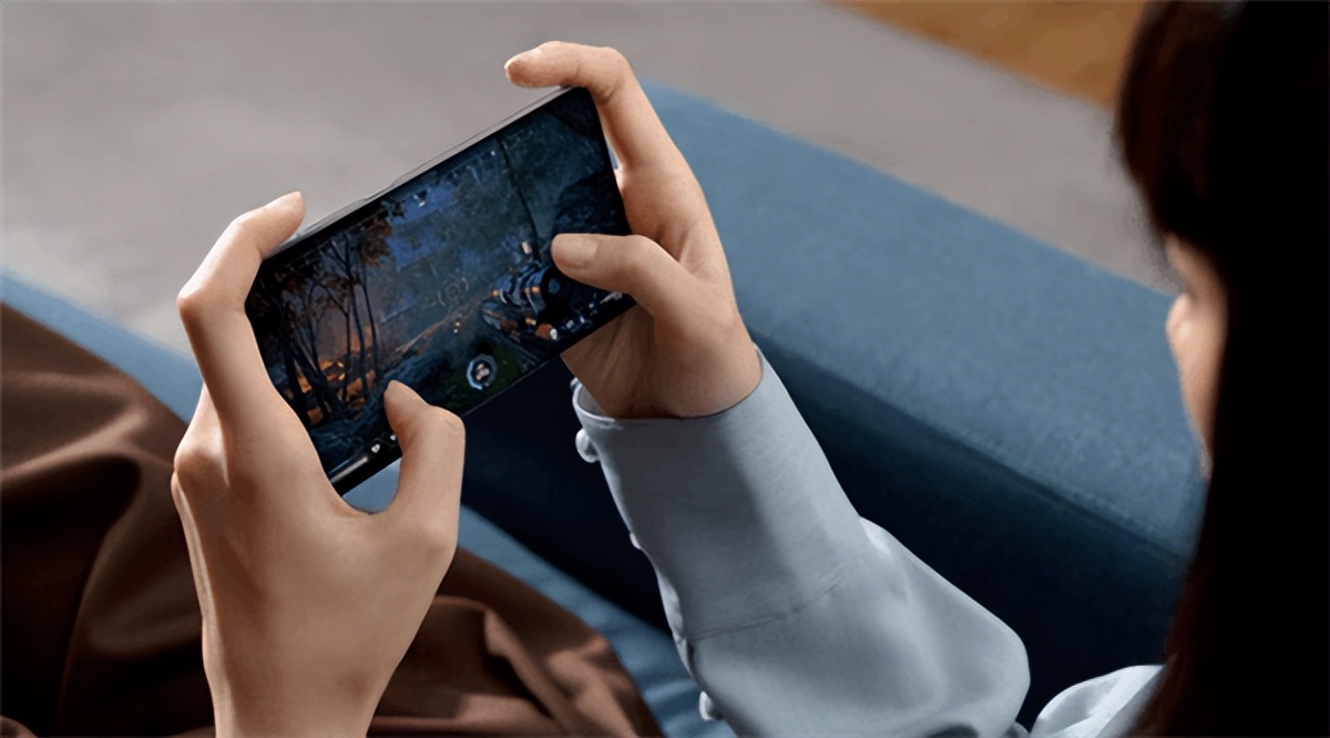 手机内存中的16gb与128gb区别,手机8gb内存和16gb内存的区别